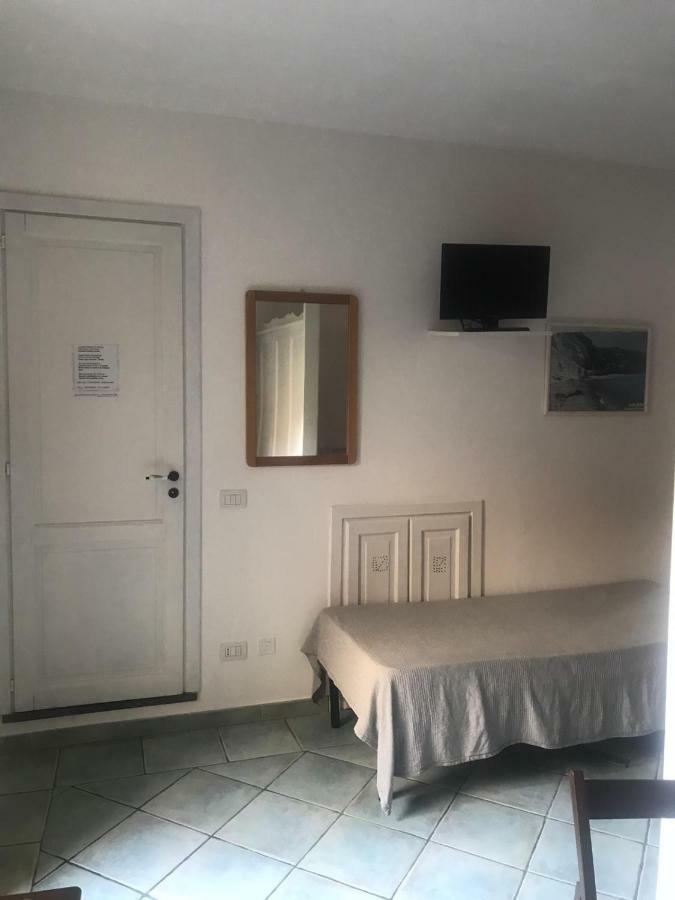 Ferienwohnung Casa Isabella Loc Turist Br Lipari  Exterior foto
